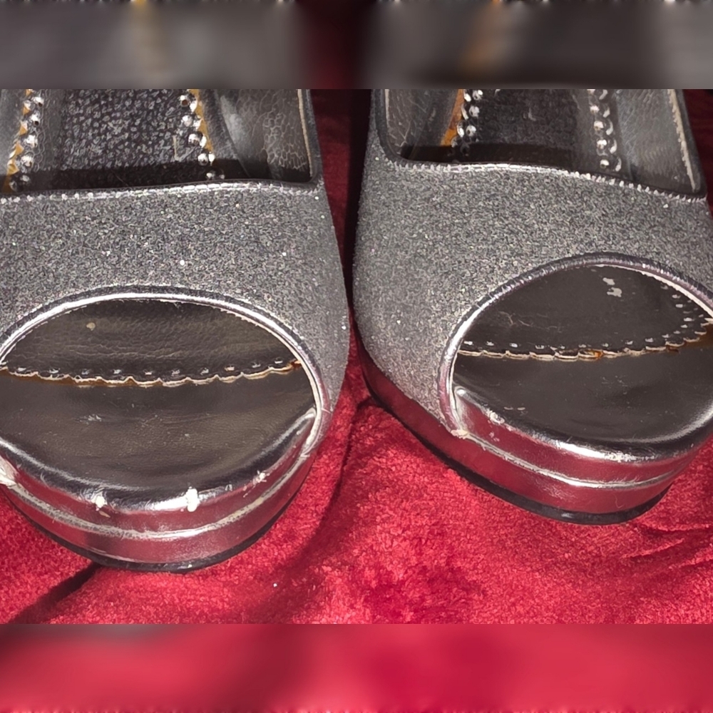 SOLD - Picture 5 of 7